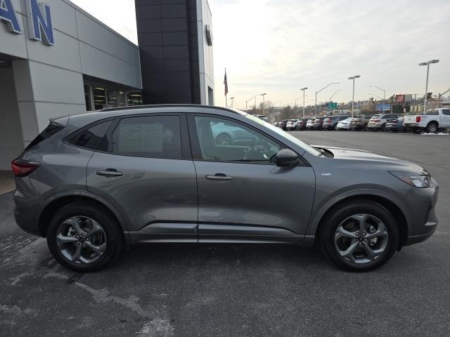 used 2023 Ford Escape car, priced at $26,900