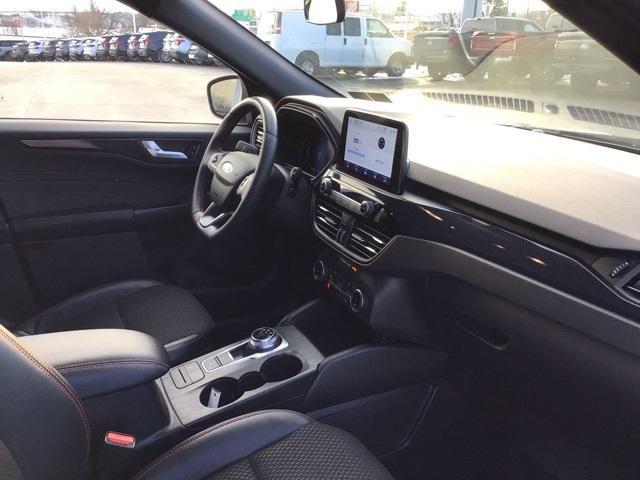 used 2025 Ford Escape car, priced at $26,900