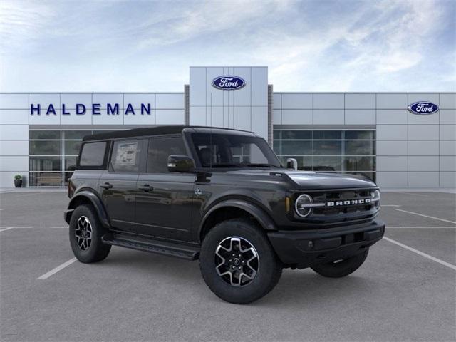 new 2025 Ford Bronco car, priced at $50,395