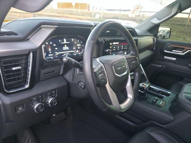 used 2023 GMC Sierra 1500 car, priced at $52,421