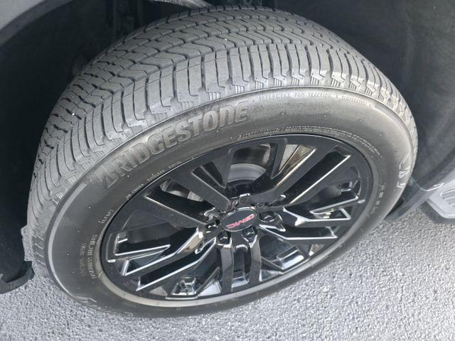 used 2023 GMC Sierra 1500 car, priced at $52,421