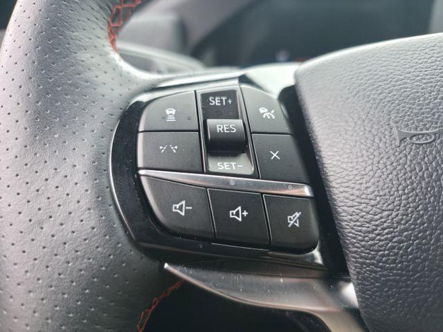 used 2025 Ford Explorer car, priced at $38,821