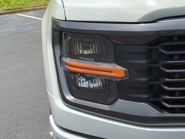new 2026 Ford F-150 car, priced at $44,213