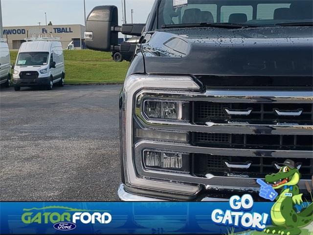 new 2025 Ford F-250 car, priced at $77,392