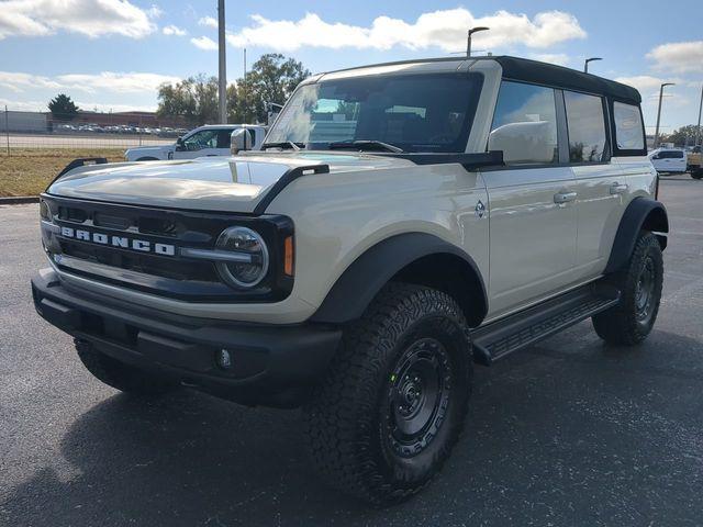 new 2025 Ford Bronco car, priced at $50,545