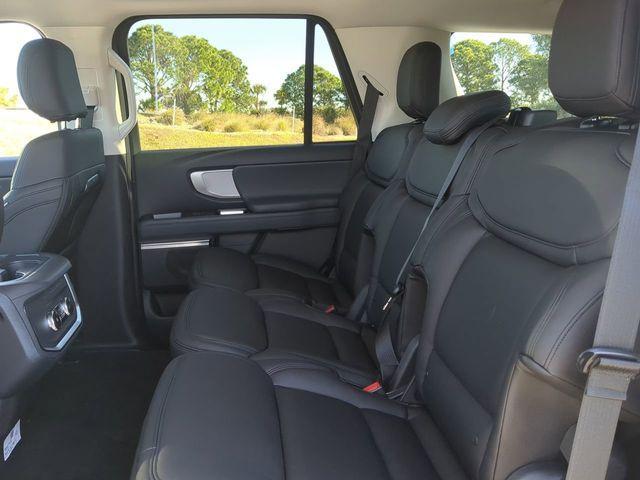 new 2026 Ford Expedition car, priced at $65,081