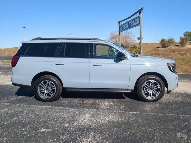 new 2026 Ford Expedition car, priced at $65,081