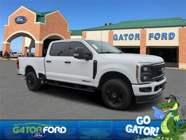 used 2025 Ford F-350 car, priced at $65,000
