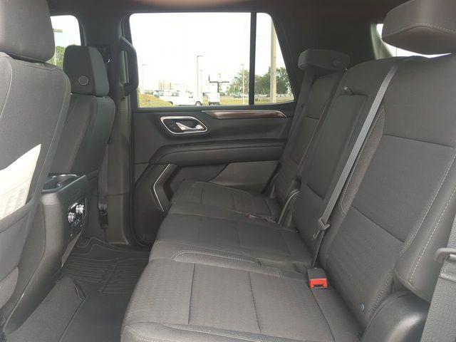 used 2024 GMC Yukon car, priced at $50,612