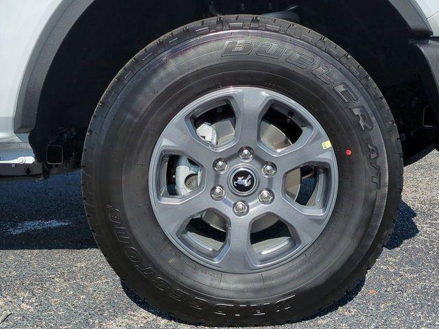 new 2025 Ford Bronco car, priced at $42,099
