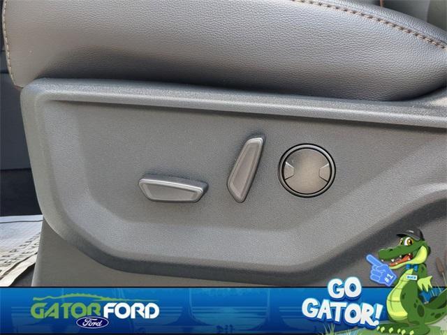 new 2025 Ford F-250 car, priced at $78,540