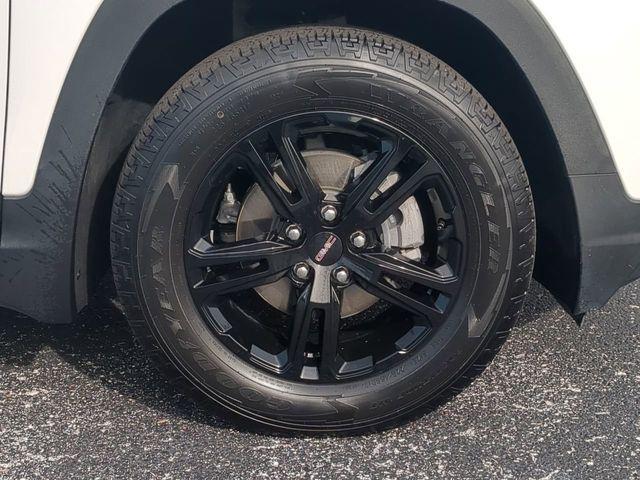 used 2022 GMC Terrain car, priced at $25,723