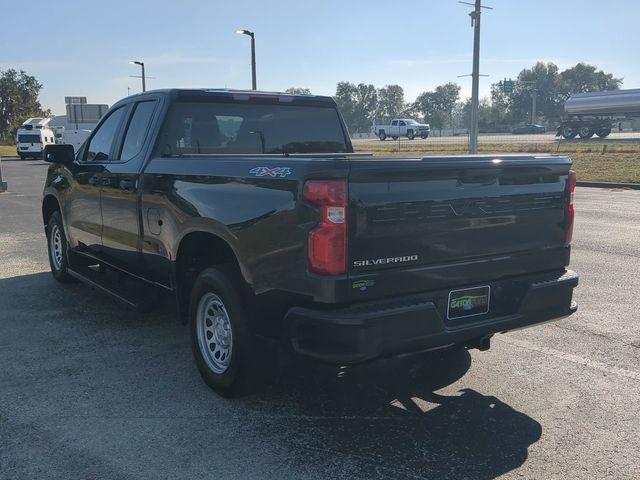 used 2024 Chevrolet Silverado 1500 car, priced at $30,812