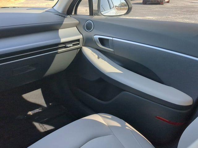 used 2025 Hyundai Sonata car, priced at $21,321