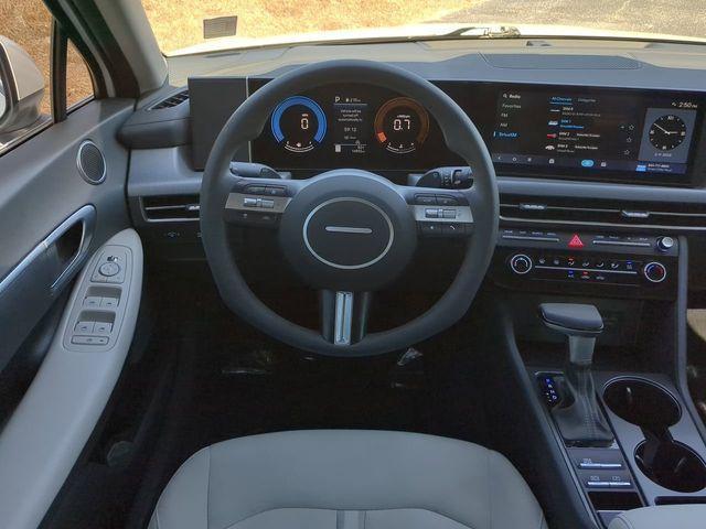 used 2025 Hyundai Sonata car, priced at $21,321