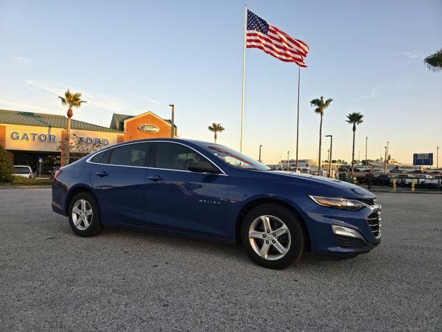 used 2023 Chevrolet Malibu car