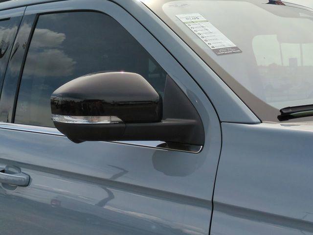 new 2025 Ford Expedition car, priced at $67,140