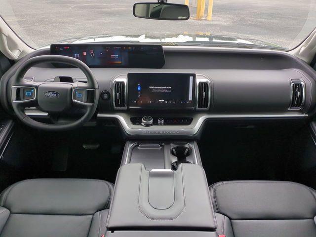 new 2026 Ford Expedition car, priced at $72,723