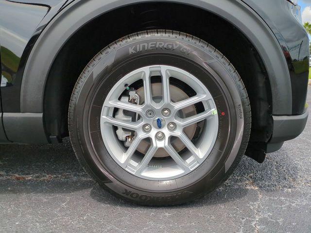new 2025 Ford Explorer car, priced at $32,955