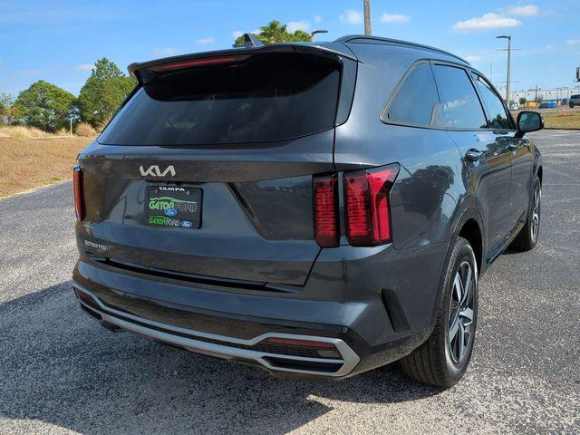 used 2023 Kia Sorento car, priced at $23,424