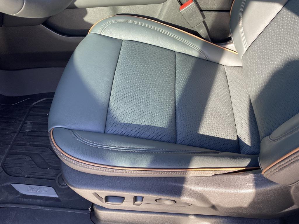 new 2026 GMC Yukon XL car, priced at $109,995