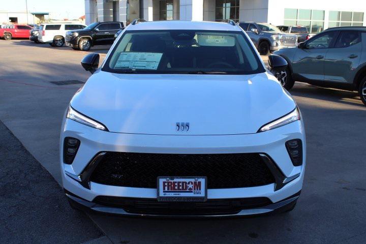 new 2025 Buick Envision car, priced at $35,401