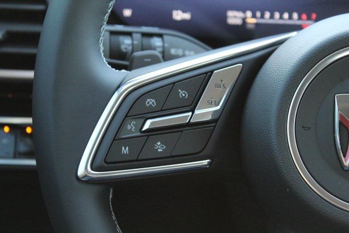 new 2025 Buick Envision car, priced at $35,401