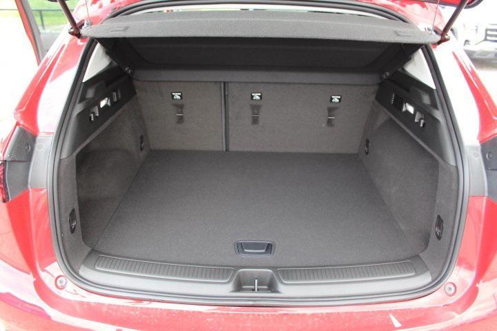 new 2025 Buick Envision car, priced at $32,861