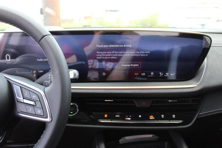 new 2025 Buick Envision car, priced at $32,861