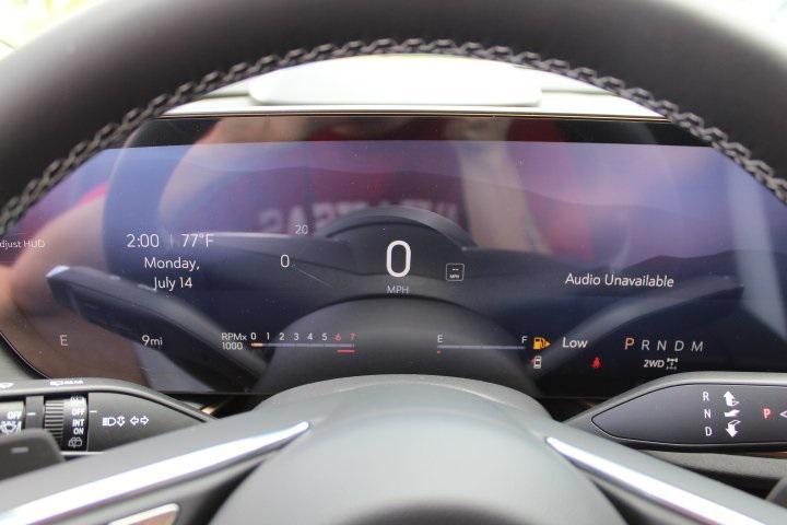 new 2025 Buick Envision car, priced at $32,861