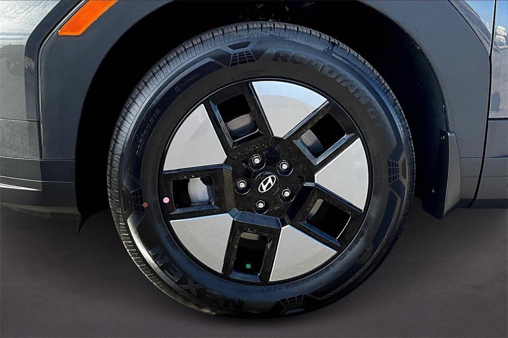 new 2026 Hyundai SANTA FE HEV car, priced at $39,566