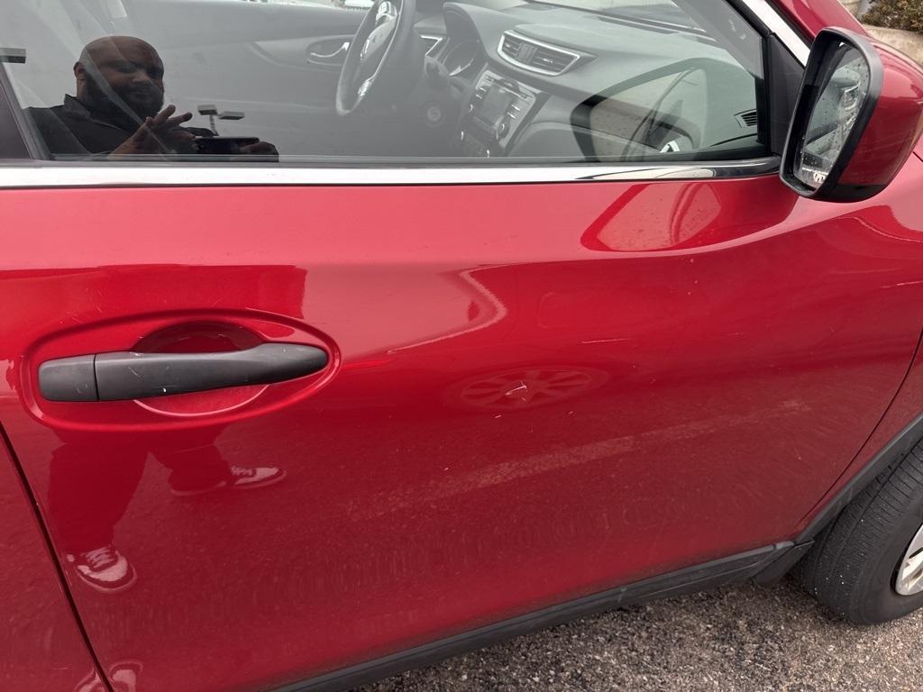 used 2016 Nissan Rogue car, priced at $11,400