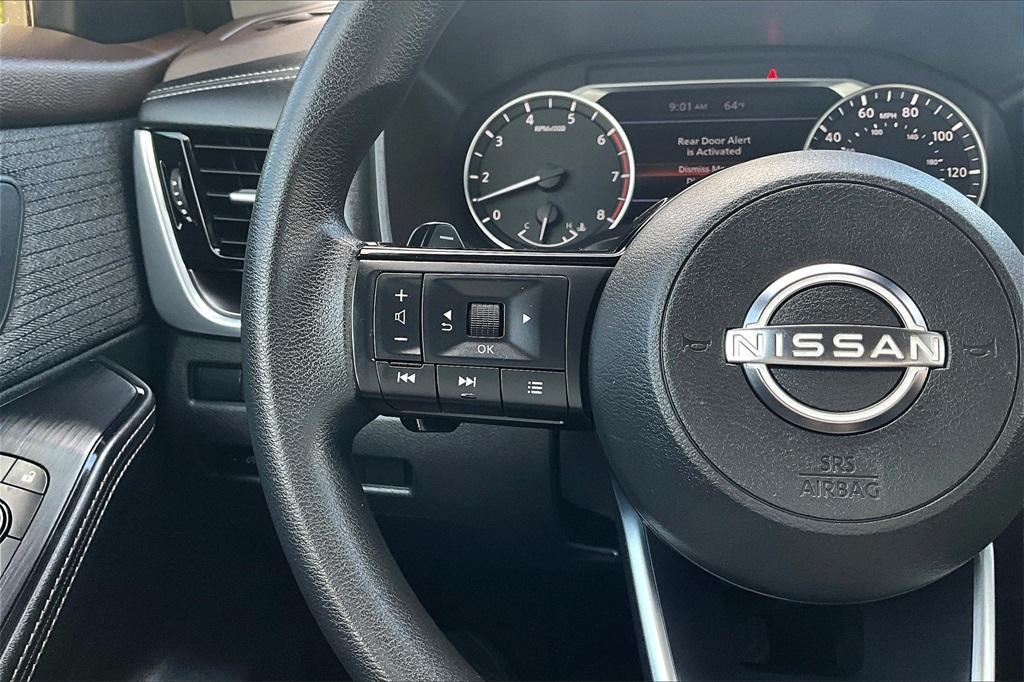 used 2022 Nissan Rogue car, priced at $18,994