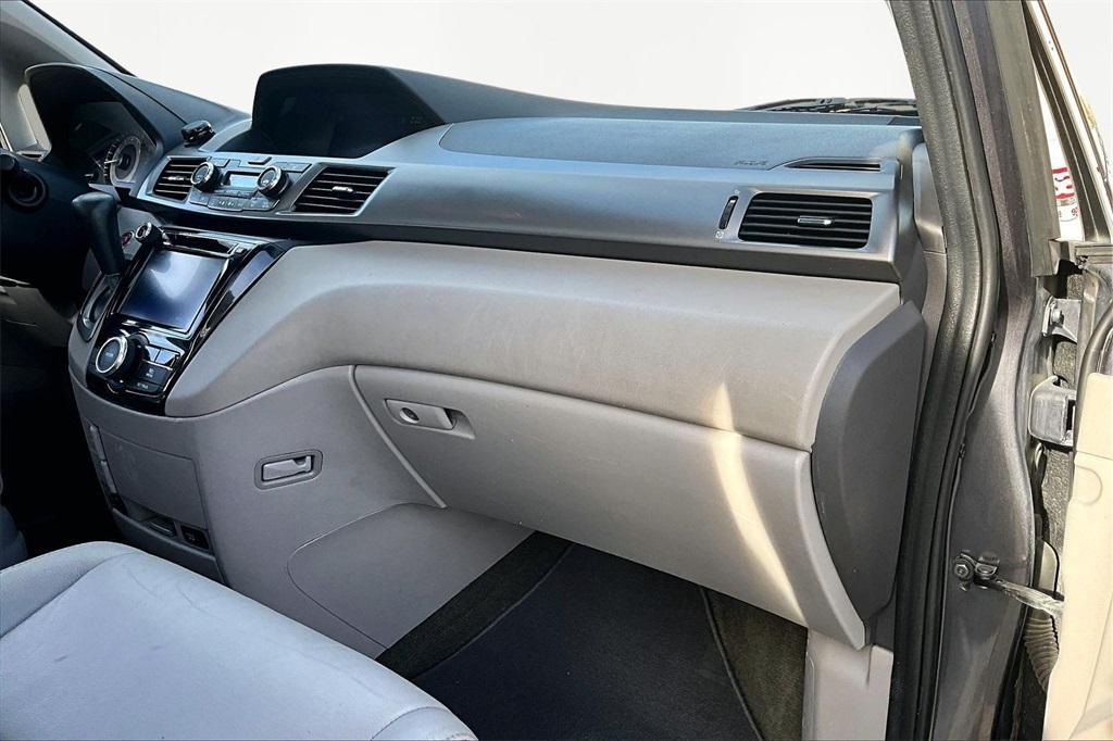 used 2015 Honda Odyssey car, priced at $13,692