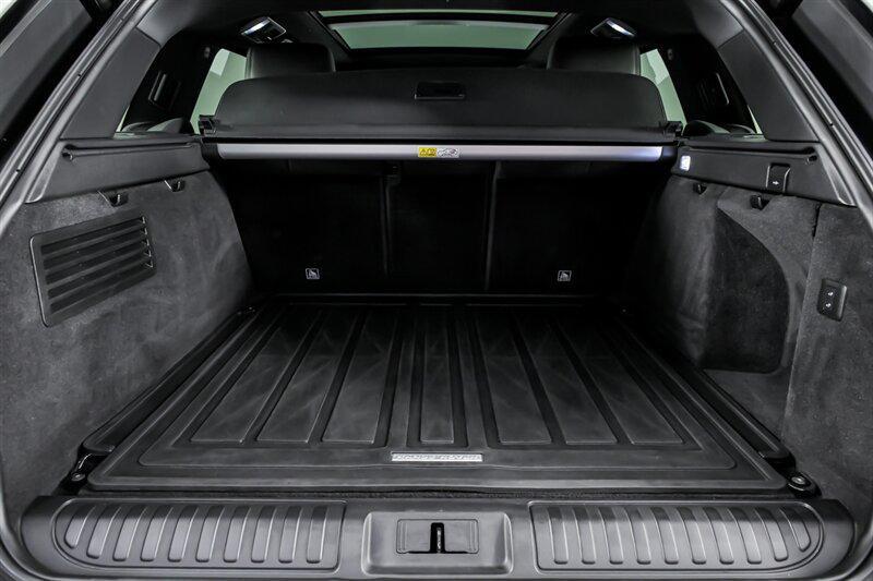 used 2020 Land Rover Range Rover Sport car, priced at $30,495