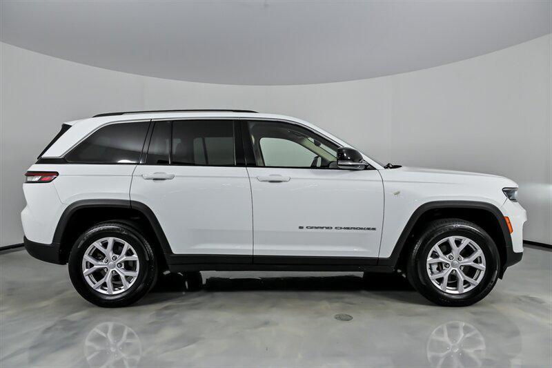 used 2022 Jeep Grand Cherokee car, priced at $24,995