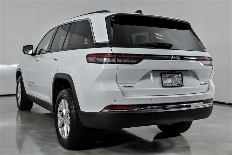 used 2022 Jeep Grand Cherokee car, priced at $24,995