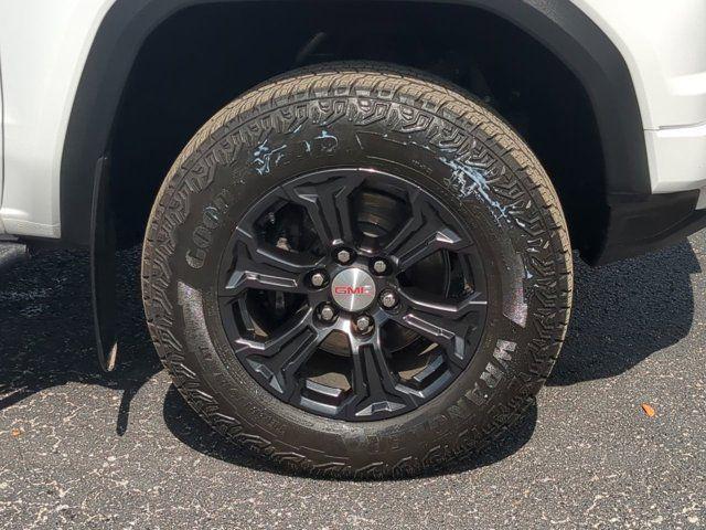 used 2024 GMC Canyon car, priced at $34,903