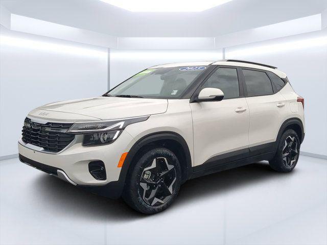 used 2025 Kia Seltos car, priced at $22,597