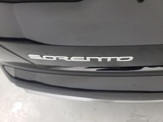 used 2024 Kia Sorento Hybrid car, priced at $31,988