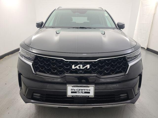 used 2024 Kia Sorento Hybrid car, priced at $31,988