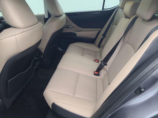 used 2020 Lexus ES 300h car, priced at $15,988