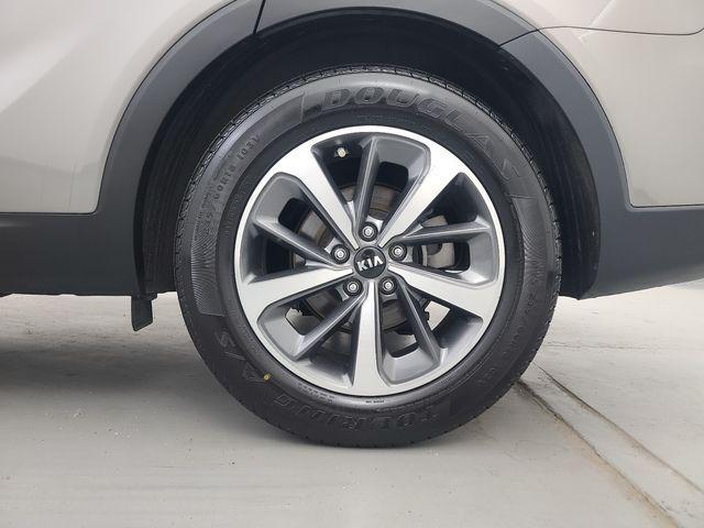 used 2019 Kia Sorento car, priced at $17,988