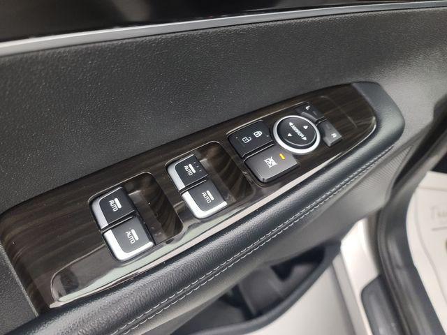 used 2019 Kia Sorento car, priced at $17,988