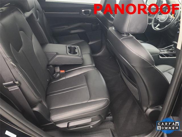 used 2025 Kia Sorento car, priced at $30,988