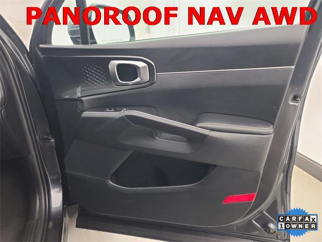 used 2025 Kia Sorento car, priced at $31,988
