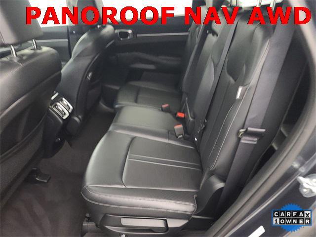 used 2025 Kia Sorento car, priced at $31,988