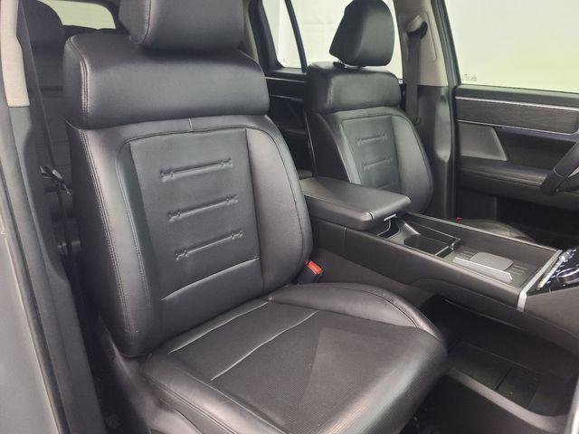 used 2024 Hyundai Santa Fe car, priced at $32,888