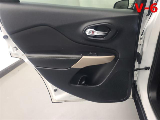 used 2017 Jeep Cherokee car, priced at $11,488