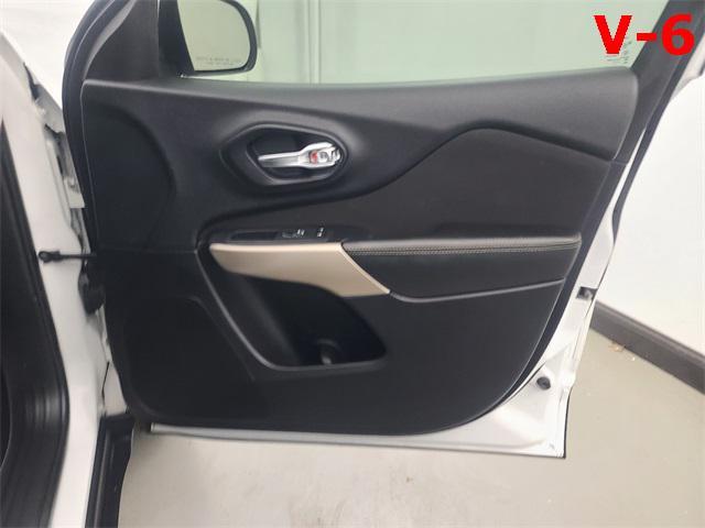 used 2017 Jeep Cherokee car, priced at $11,488